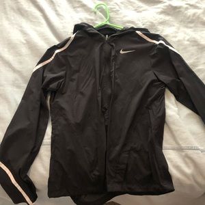 Nike women’s running shell. Size small